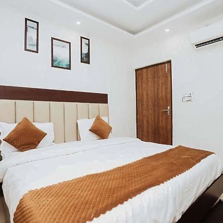 Hotel The 7 Seas Rishīkesh Zewnętrze zdjęcie