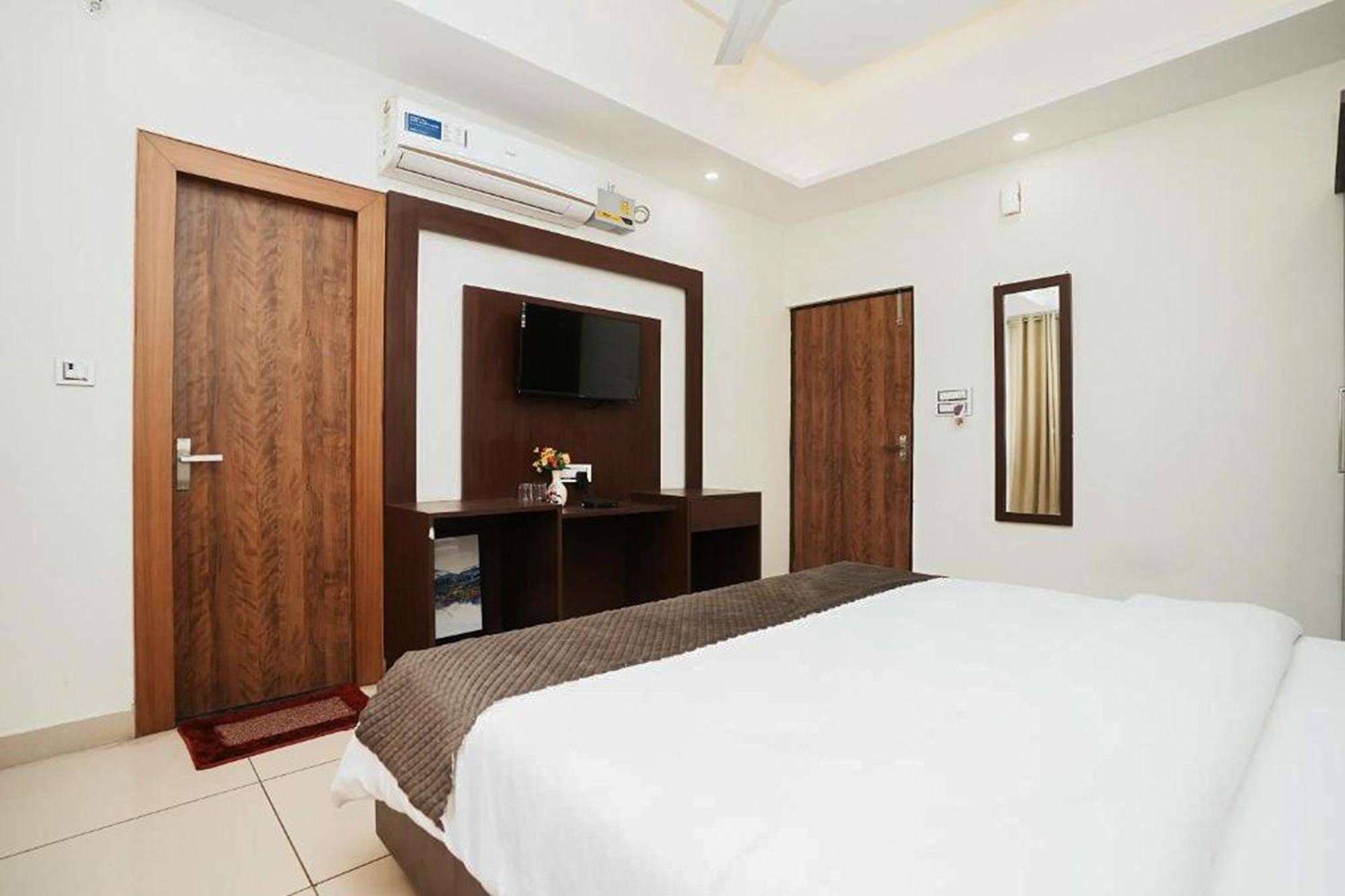 Hotel The 7 Seas Rishīkesh Zewnętrze zdjęcie